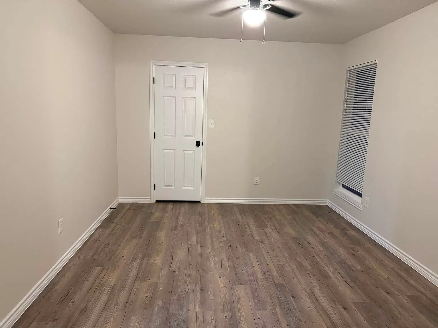 2 bed, 1289 sqft, $1,650 — Photo 3