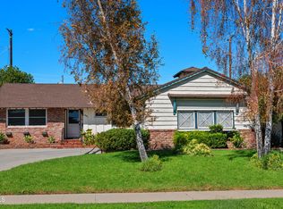 19545 Bryant St, Northridge, CA 91324