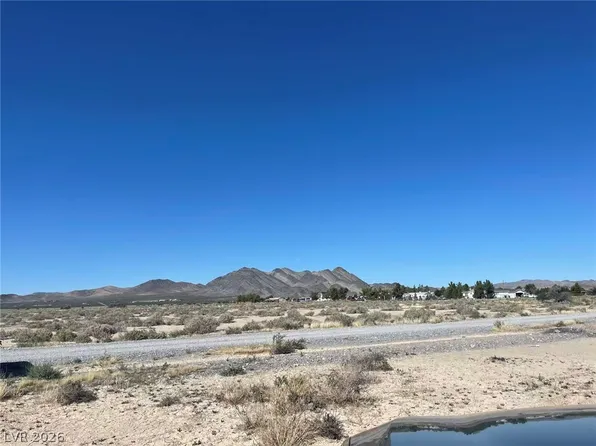 901 N Helen St, Pahrump, NV 89060
