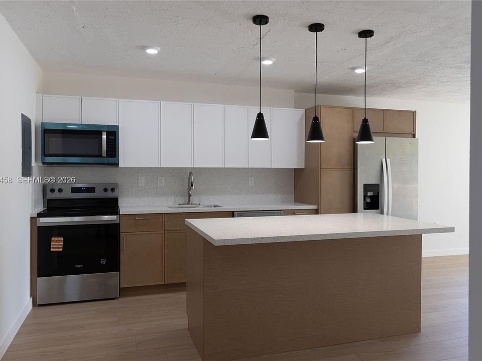1st image of 7300 NW 17th St APT 112