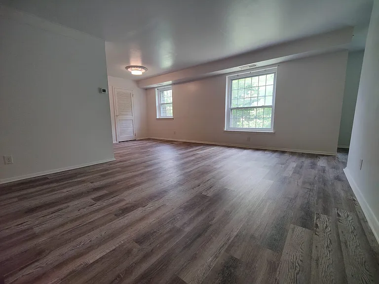 4000 Gypsy Ln #550 — Photo 7