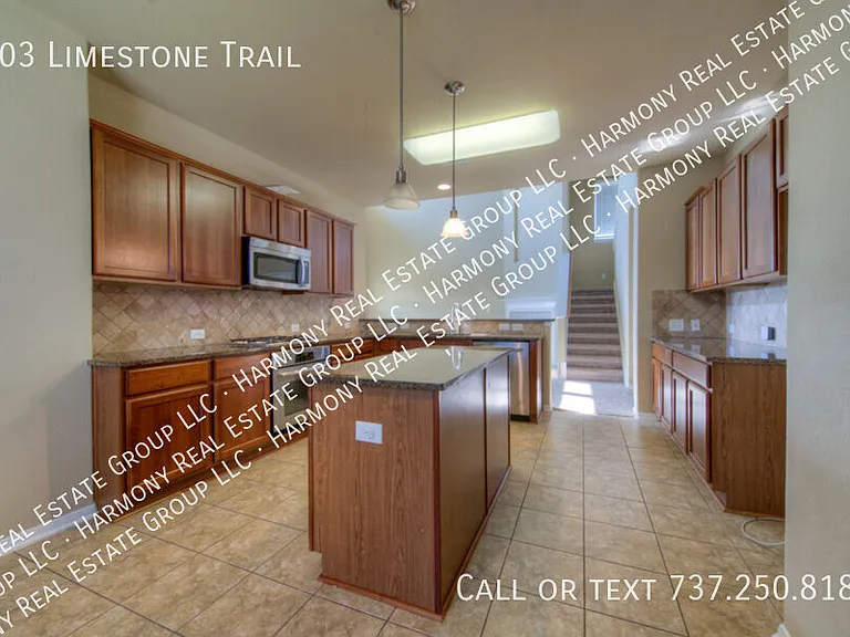 403 Limestone Trl — Photo 12