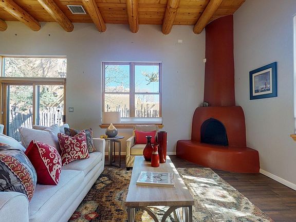 5th image of 759 W Manhattan Ave APT 5