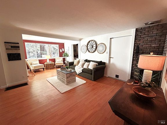 2nd image of 7233 Harmon Avenue