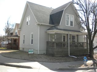 414 N 8th St, Columbia, MO 65201
