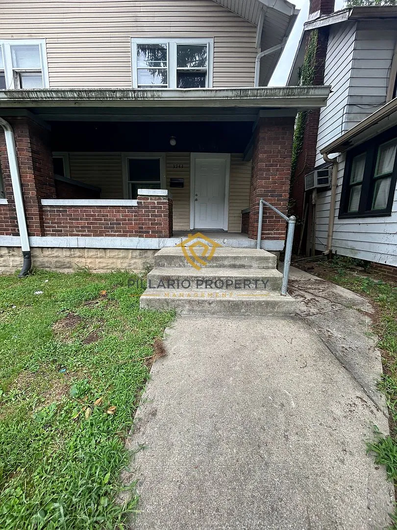 3943-3945 Cornelius Ave — Photo 2