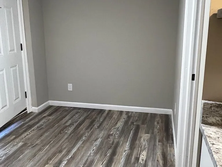 1136 Prospect St — Photo 38