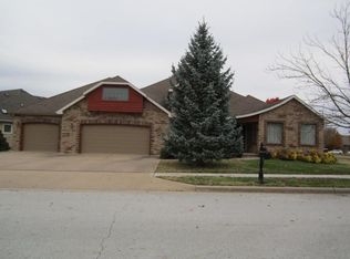 2424 W Dearborn St, Springfield, MO 65807