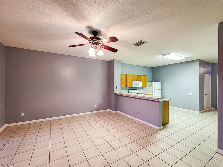 2332 Silver Palm Dr — Photo 5