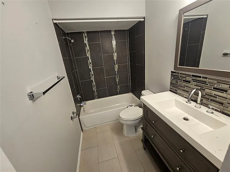 3610 Sammy Ct — Photo 7