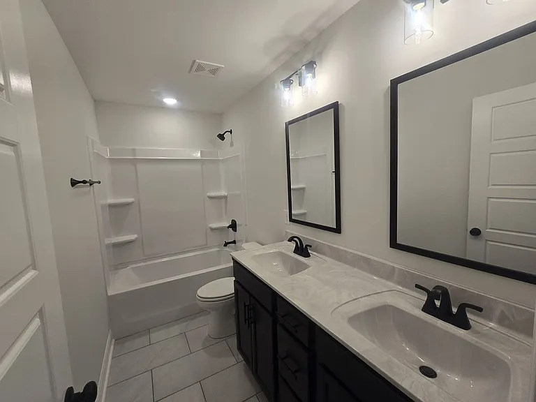 509 N Halifax Ct — Photo 18