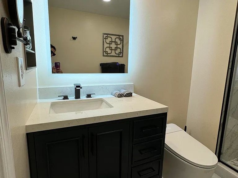 2080 S Ocean Dr #8 — Photo 3