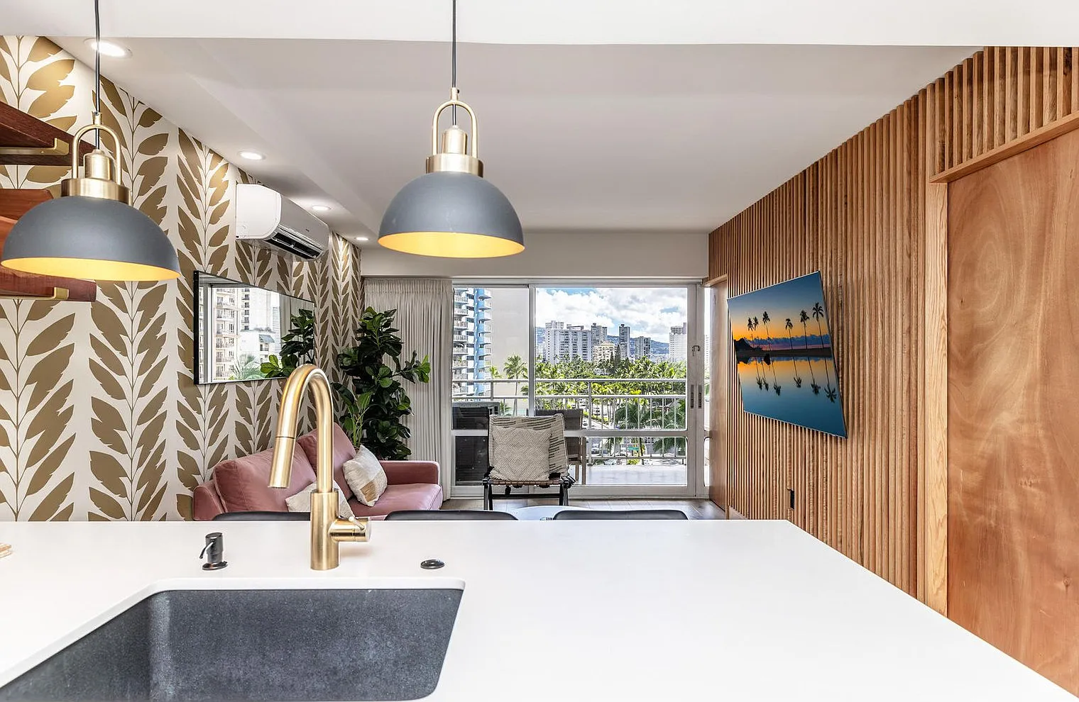 1 bed, 1.0 bath, 495 sqft, $6,281 — Photo 1