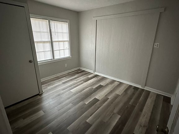 2nd image of 511 N B St