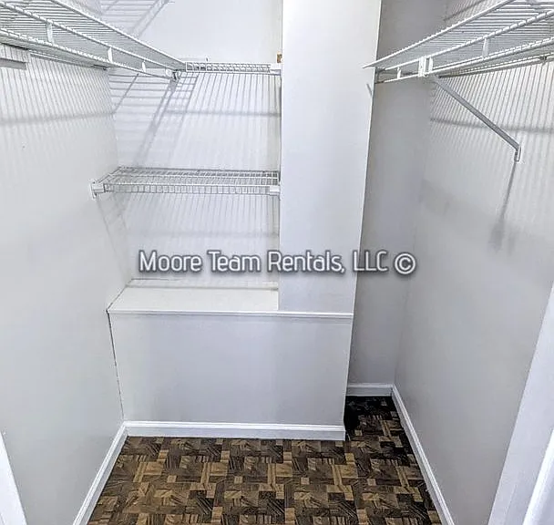 471 Britton Creek Dr — Photo 10