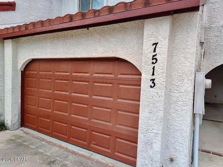 7513 Yellow Bluff Rd #2-B — Photo 1