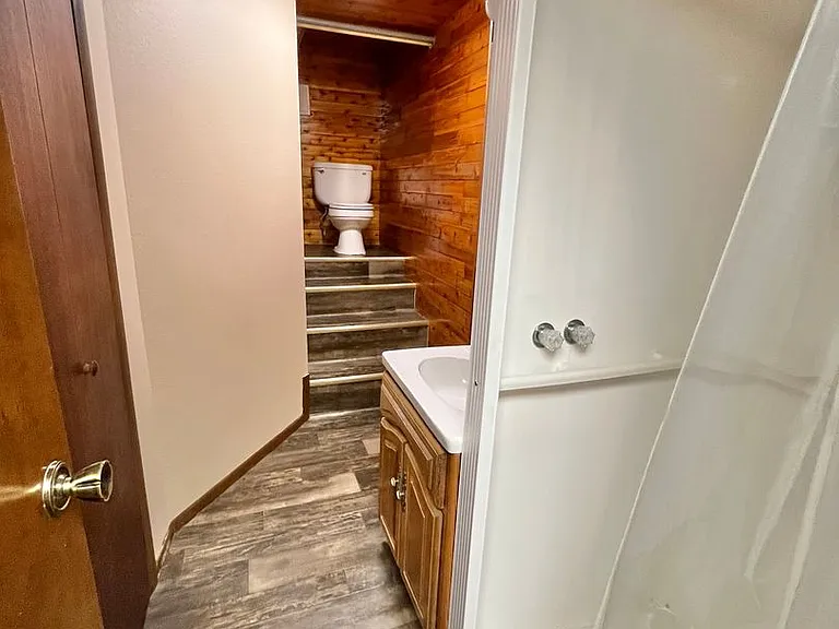 608 S 3rd Ave — Photo 11