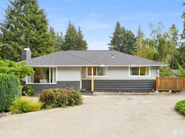 16324 Densmore Avenue N, Shoreline, WA 98133