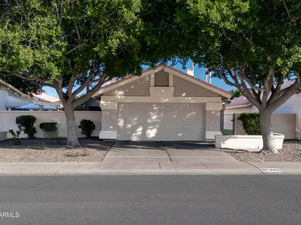 942 W BARBADOS Drive, Gilbert, AZ 85233