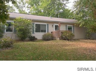 5045 McCoy Rd, Moro, IL 62067