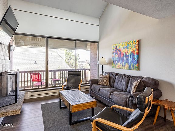 3rd image of 1509 Park Ave #417