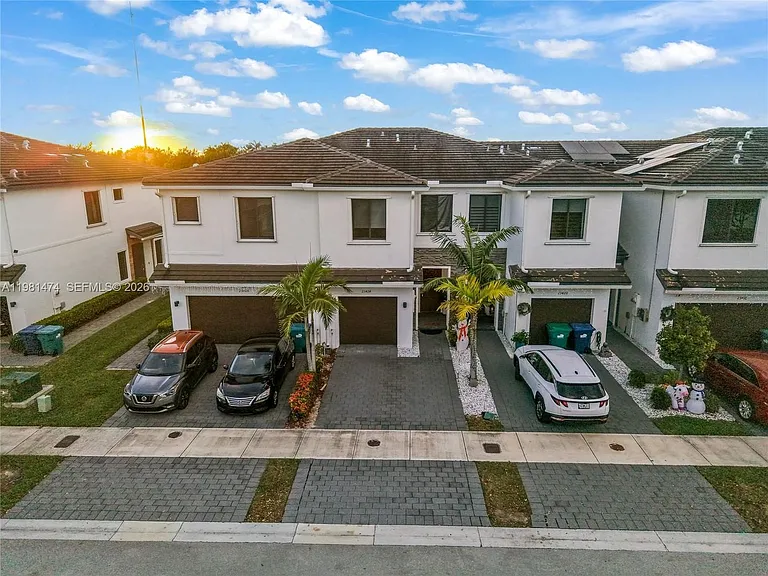 23424 SW 110th Ave — Photo 8