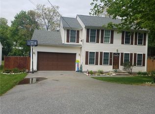3 San Giovanni Dr, North Providence, RI 02911