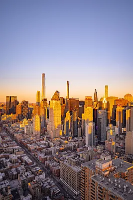 Rented by Square Realty Global Inc | media 8