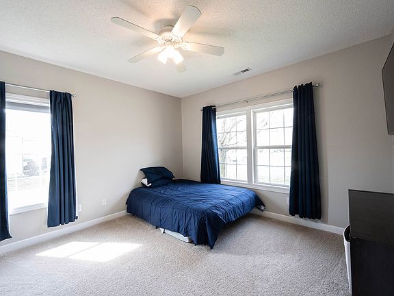 3rd image of 19366 Sandbar Dr