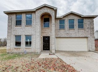 9001 Napa Valley Trl, Fort Worth, TX 76244