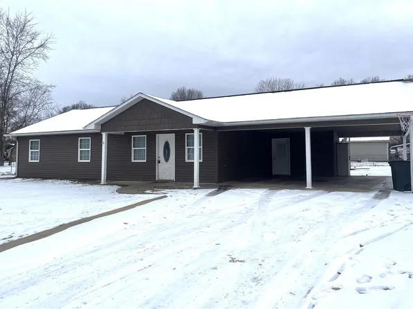104 McCroy St, Dexter, MO 63841