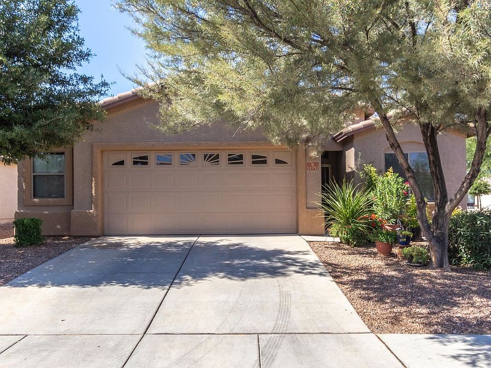 1st image of 11752 W Hackney Dr