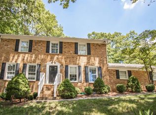440 Tomahawk Dr, Christiansburg, VA 24073