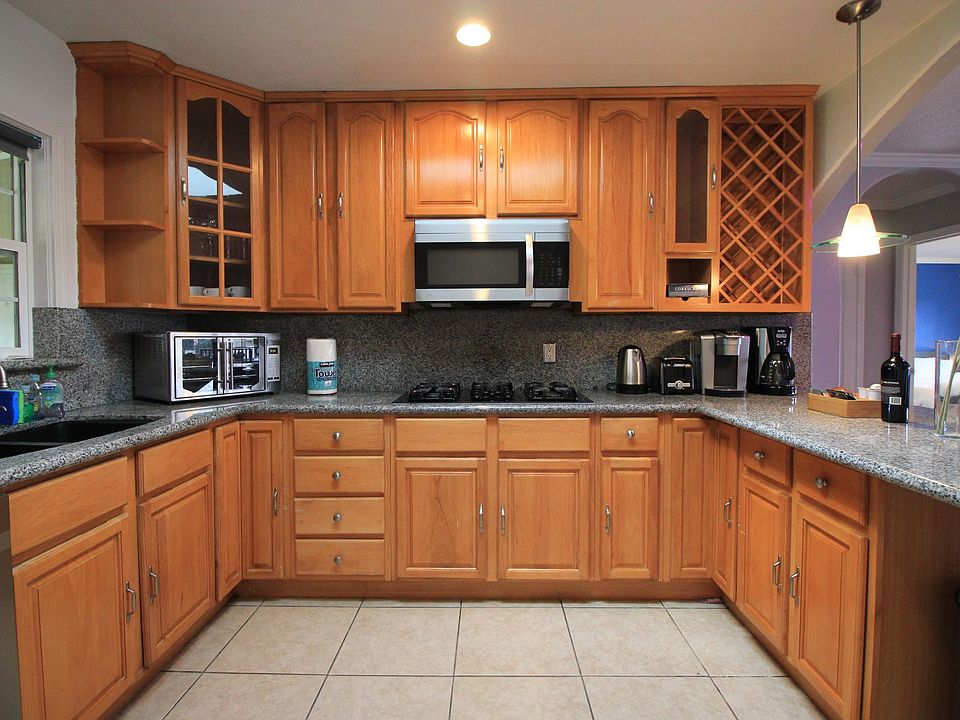 1st image of 1126 Windermere Ave