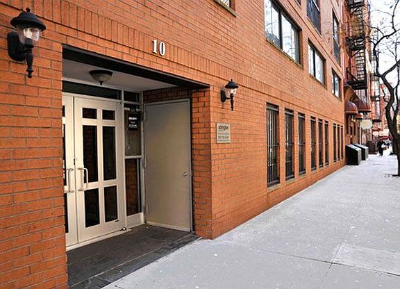 4th image of 10 Jones St APT 5J