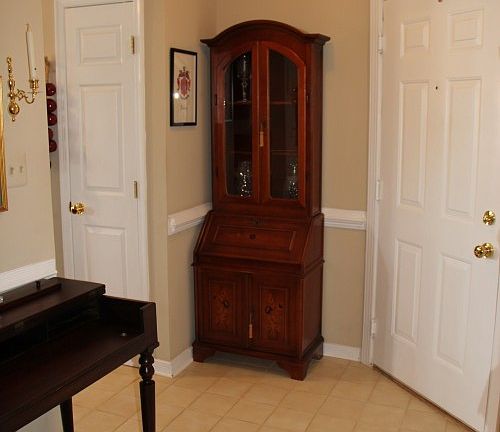 3rd image of 2406 Forest Edge Ct Unit 204