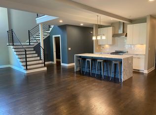 914 Acklen Ave #A, Nashville, TN 37203
