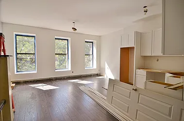 Rented by Park Property Advisors