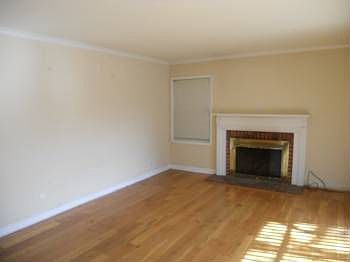 3rd image of 216 Haight St