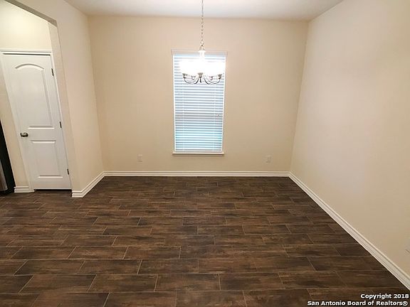 4th image of 9526 Bricewood Oak