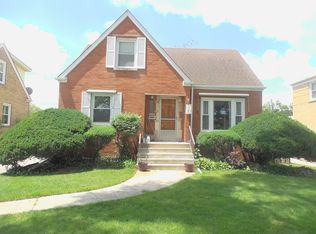 2236 S 5th Ave, North Riverside, IL 60546