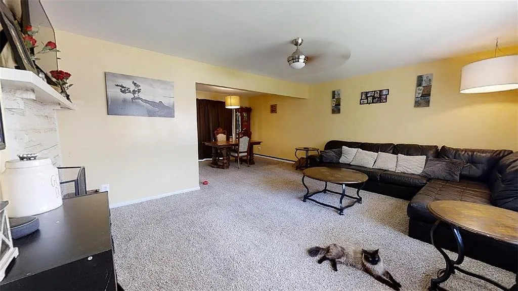 2205 8th Street Cir photo 1