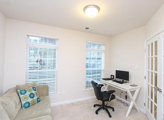 3rd image of 3913 Pumpkin Seed Ln #3913