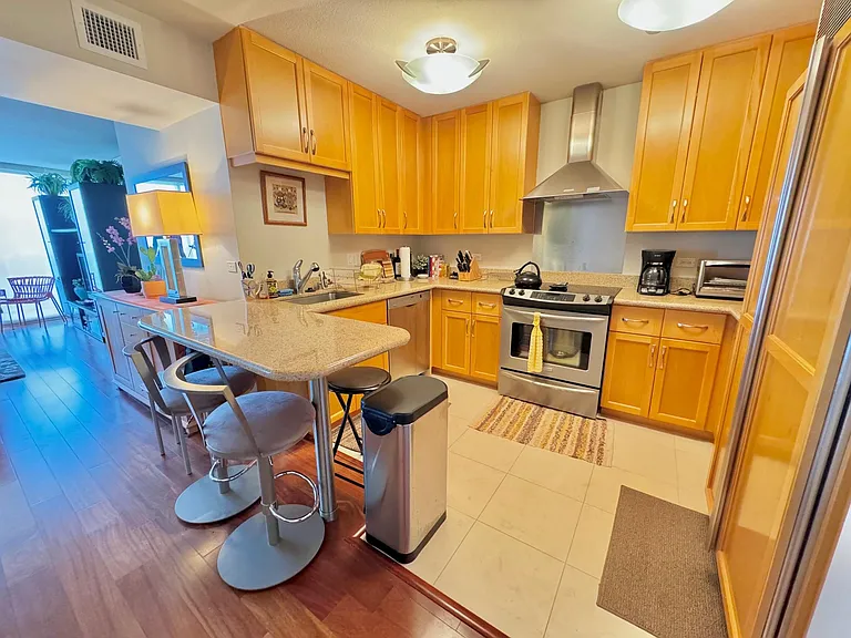 1288 Kapiolani Blvd #4709 — Photo 1