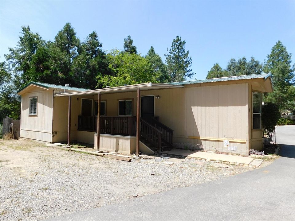 2nd image of 40389 Highway 41 Space 71