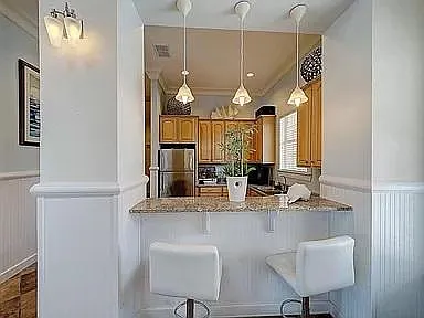 Community Center- HOA Head Office, Meeting Rooms, Pool Bathrooms