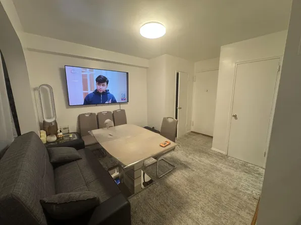 2400 East 3rd Street image 3 of 8