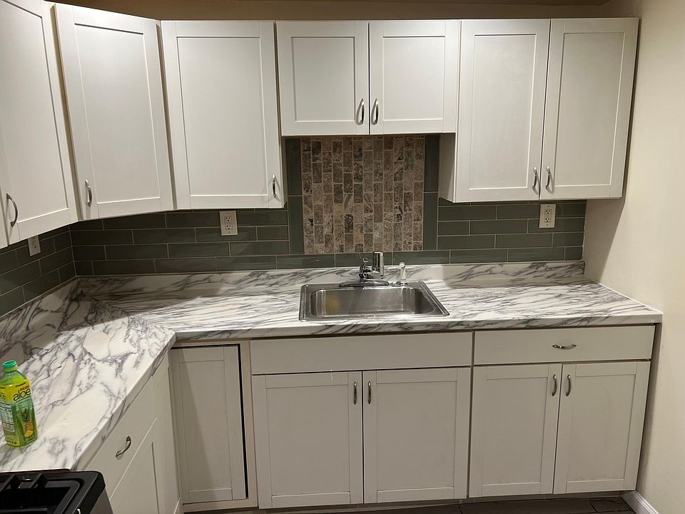 1st image of 373 Sheridan Ave
