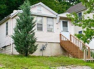 33 Henry St, Edison, NJ 08820