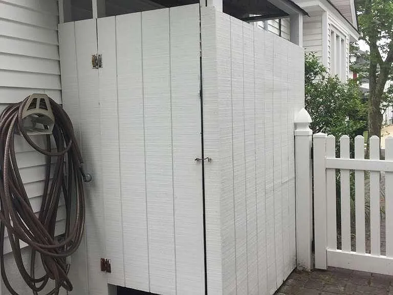 404 Monmouth Ave — Photo 29